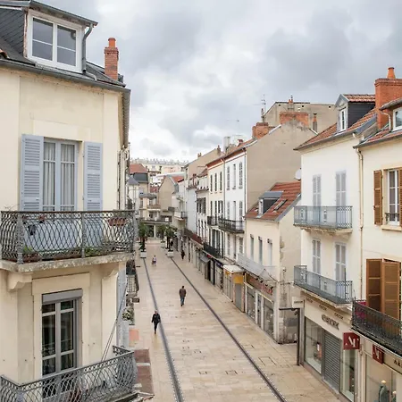 Apartment Grande Maison - Maison Ou En Centre Vichy